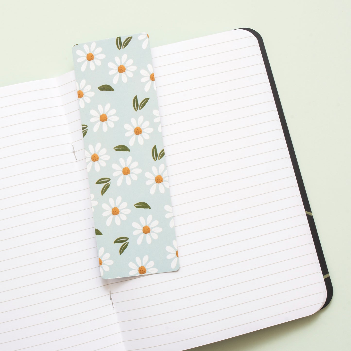 Daisy Bookmark