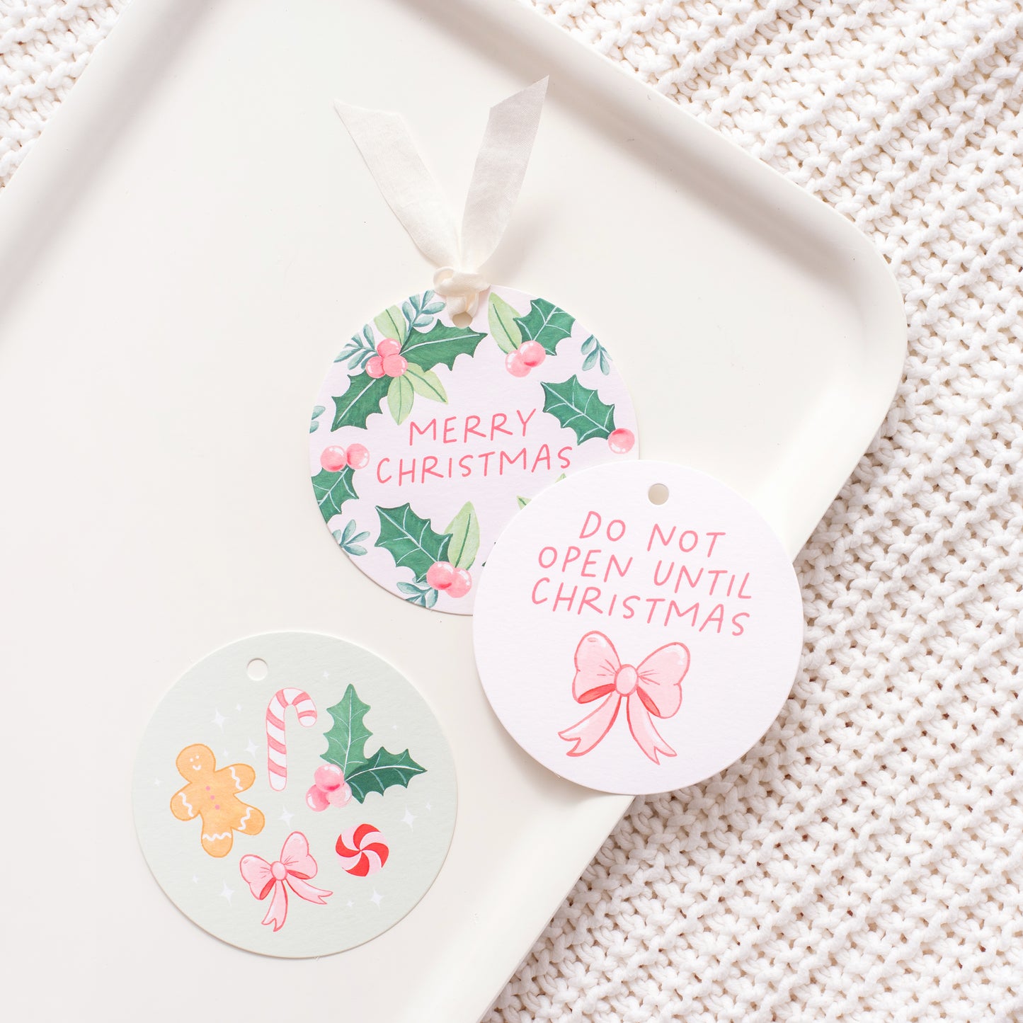 Do Not Open Until Christmas Circle Gift Tags